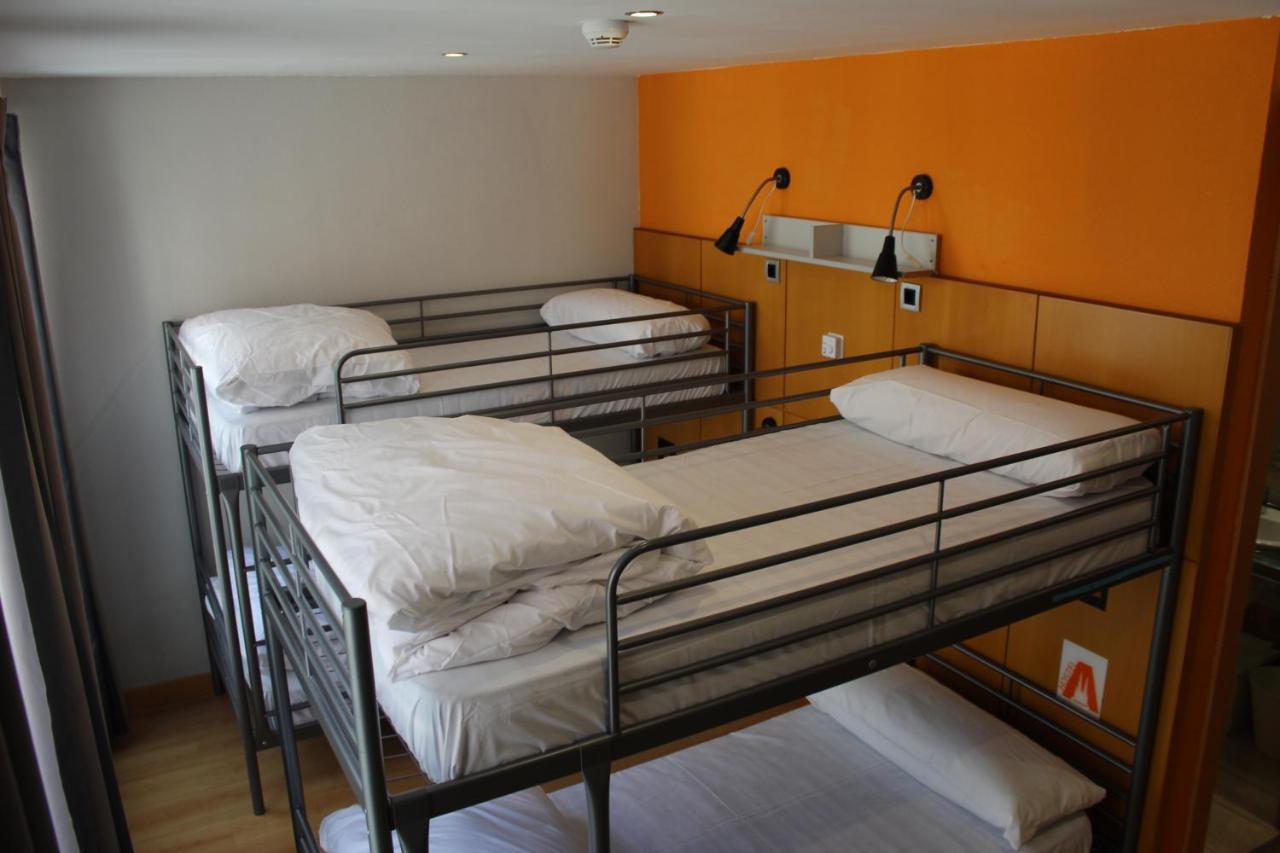 Mola! Hostel Бургос Екстер'єр фото